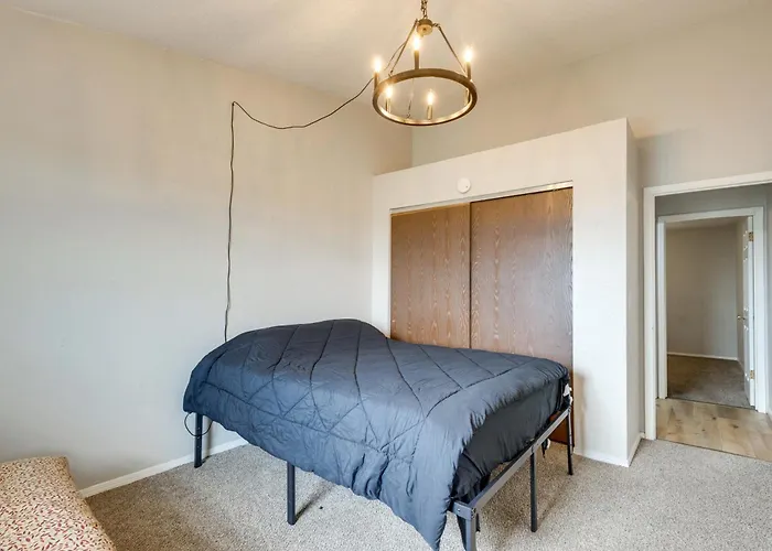 12 Mi To St Louis: Pet-friendly Metro East *